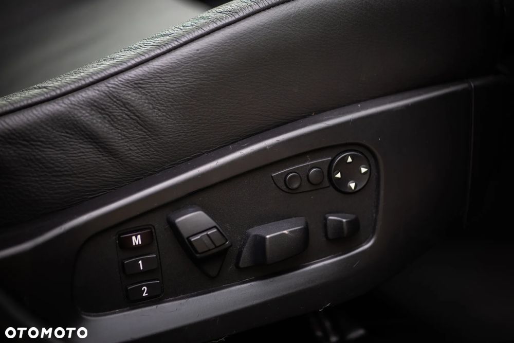 BMW Seria 5 520d Edition Exclusive - 11