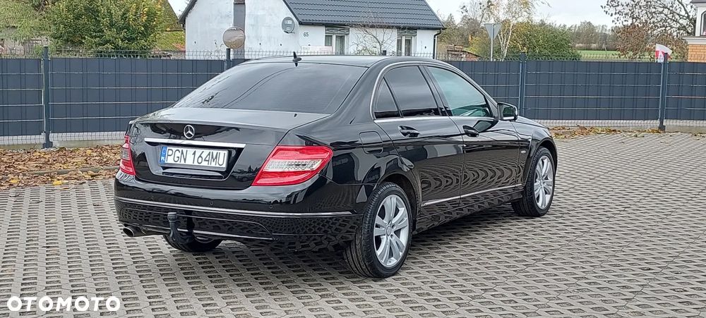 Mercedes-Benz Klasa C - 25