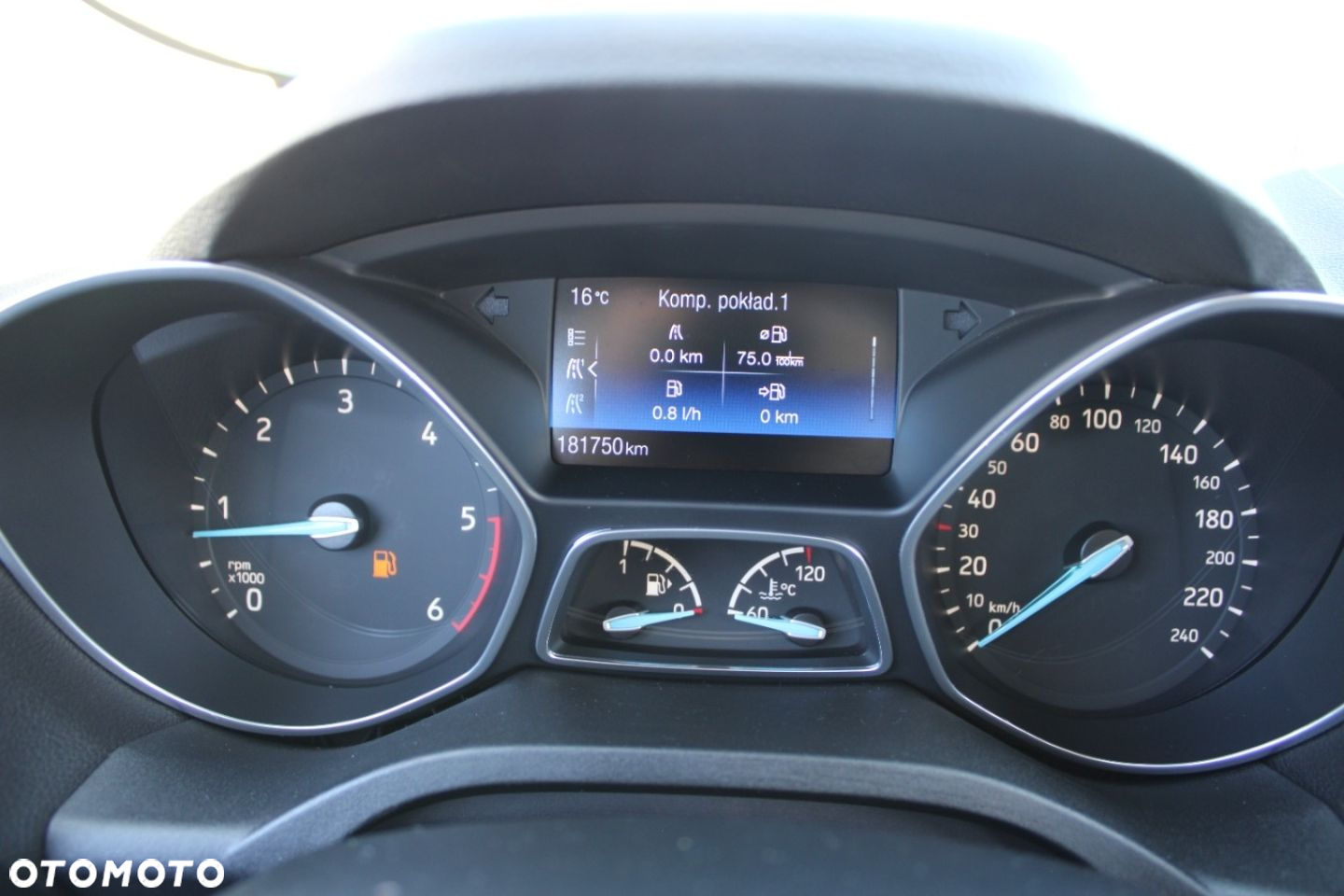 Ford C-MAX - 21
