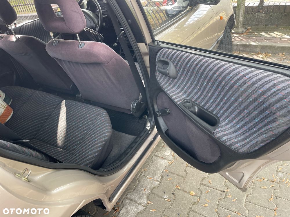 Opel Astra - 8