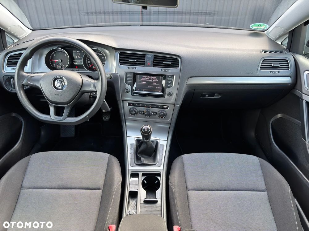 Volkswagen Golf 1.6 TDI DPF BlueMotion Technology Team - 12