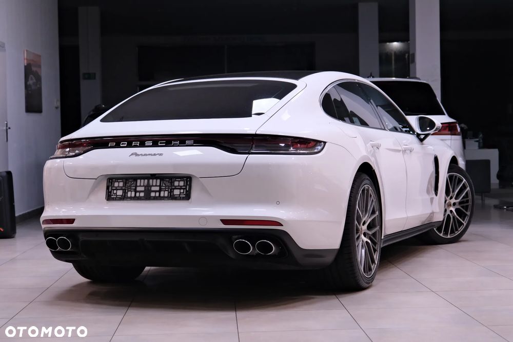 Porsche Panamera Standard - 12
