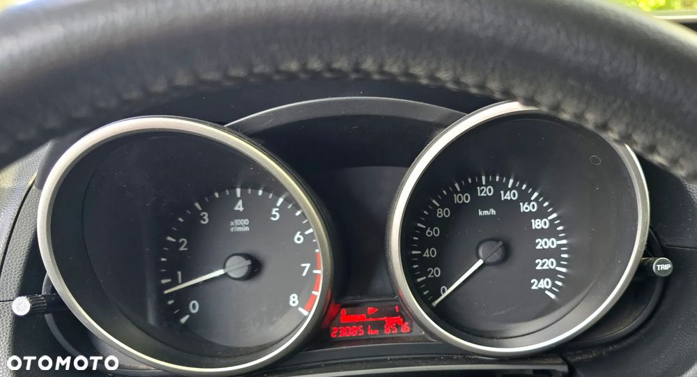 Mazda 5 2.0 MZR-DISI i-stop Sendo - 19