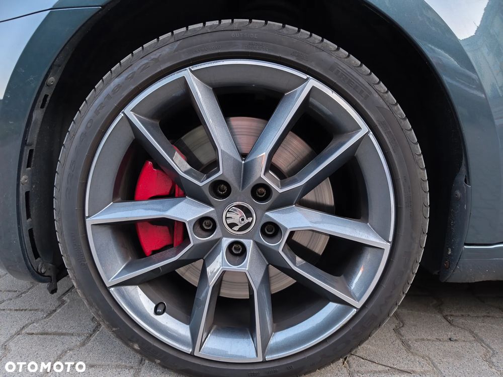 Skoda Octavia 2.0 TSI DSG RS 245 - 4