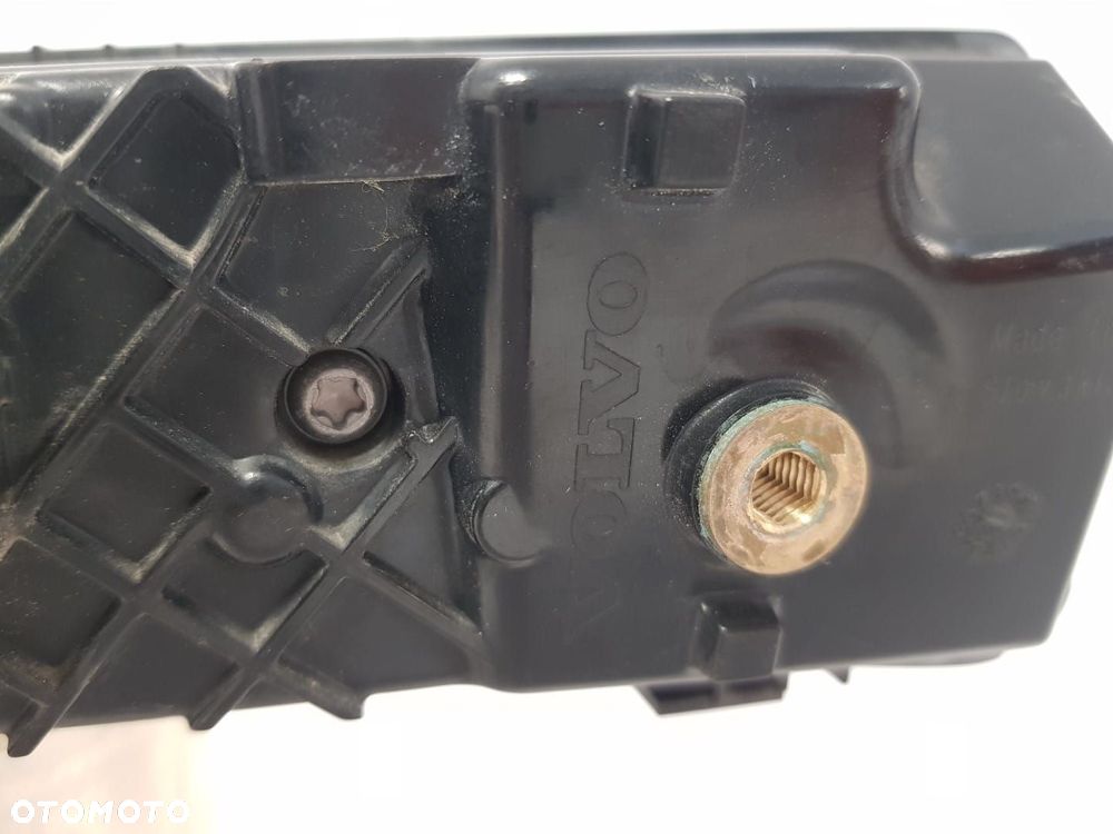 VOLVO XC60 II 17- LAMPA TYŁ LED TYLNA LEWA W KLAPĘ  31446617 - 7
