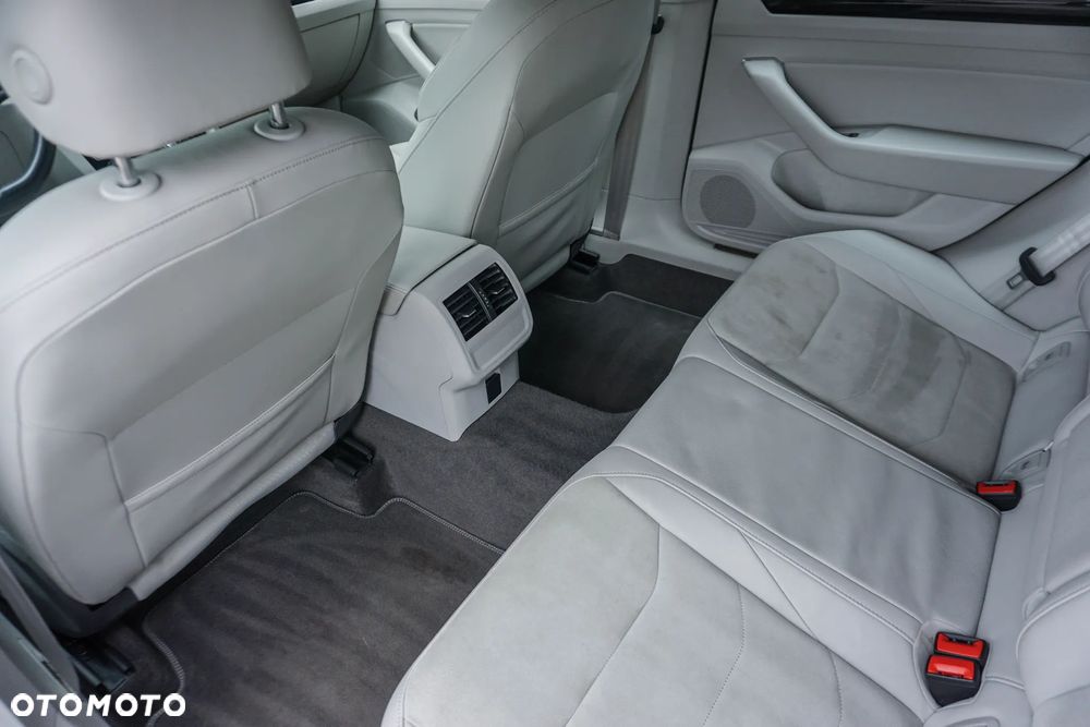 Volkswagen Arteon 2.0 TSI 4Motion Elegance DSG - 29