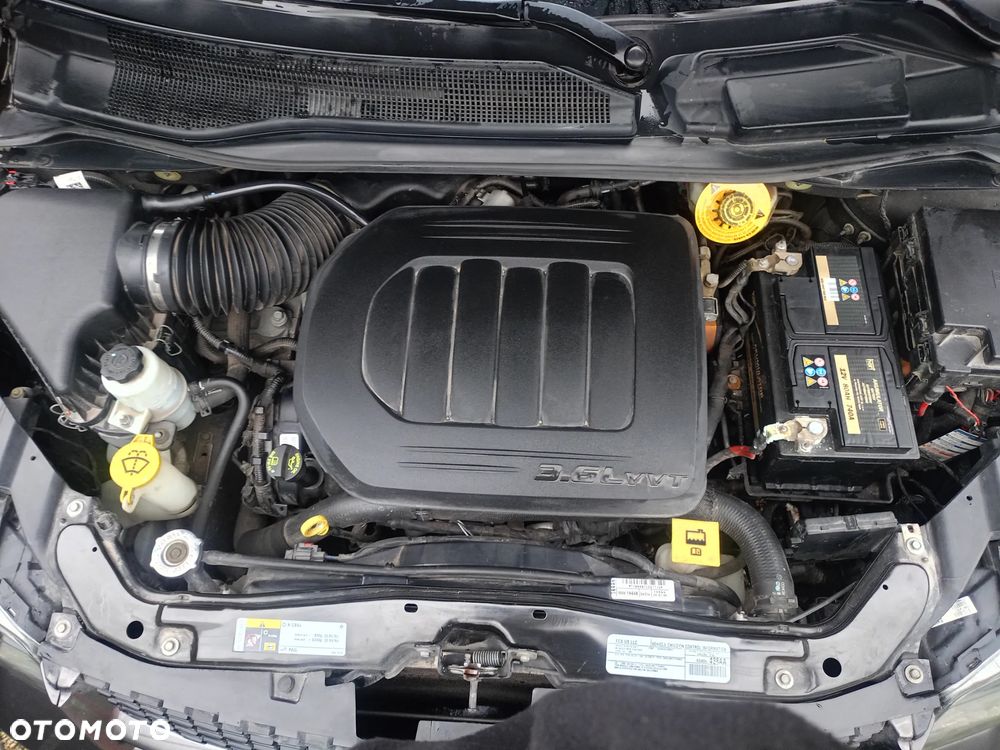 Dodge Grand Caravan 3.6 R/T - 7