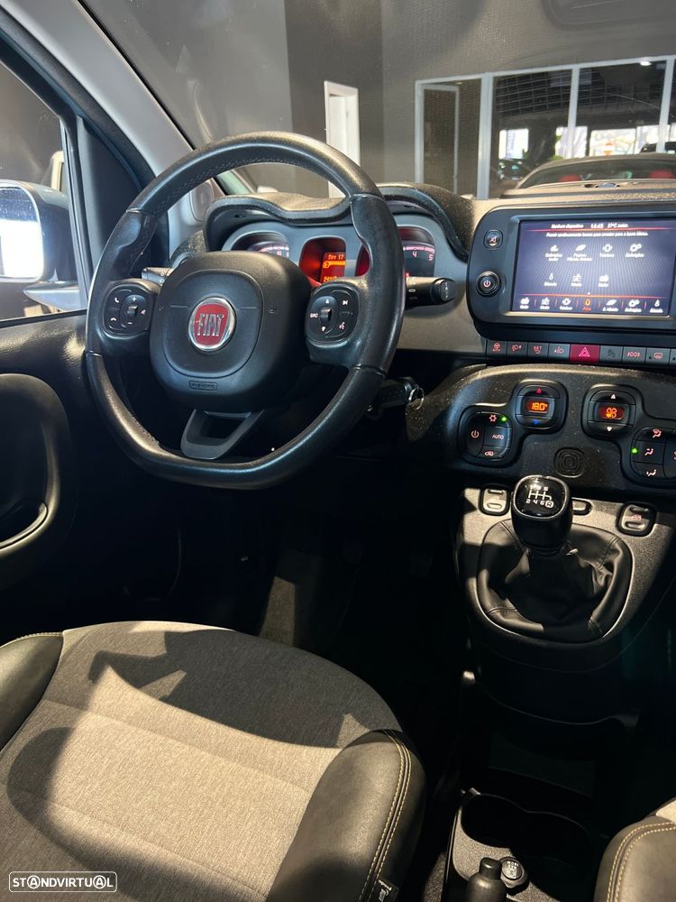 Fiat Panda 1.0 Hybrid Cross - 24