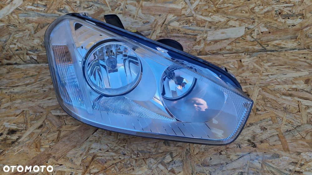 FORD C-MAX LIFT LAMPA PRZÓD PRZEDNIA PRAWA EUROPA  7M51-13W029-AA - 1
