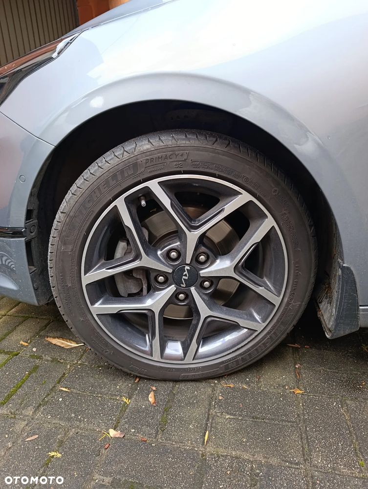 Kia Ceed 1.5 T-GDI L Business Line Plus DCT - 13