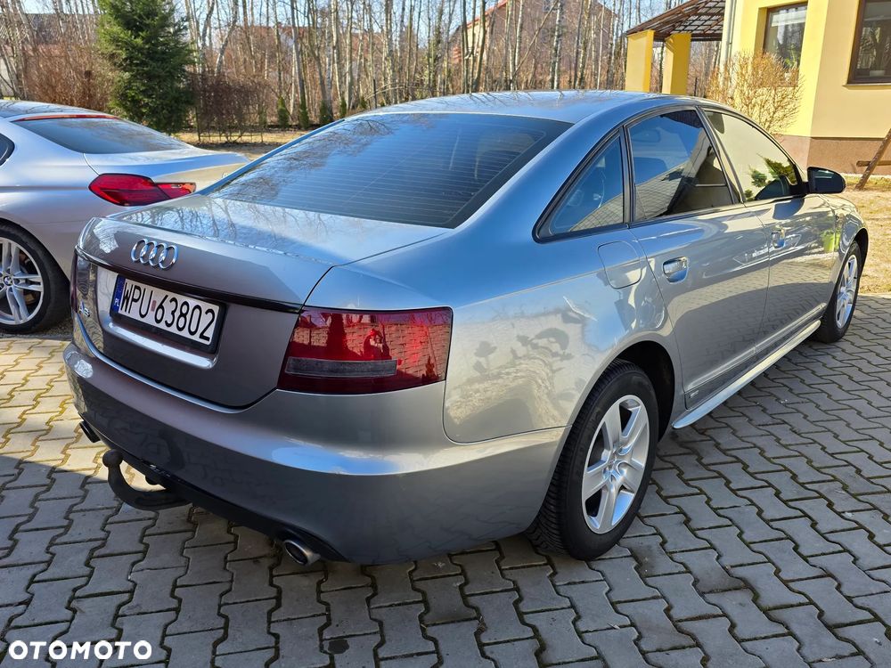 Audi A6 Limousine 2.4 - 3