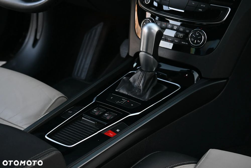 Peugeot 508 2.0 BlueHDi Allure S&S - 25