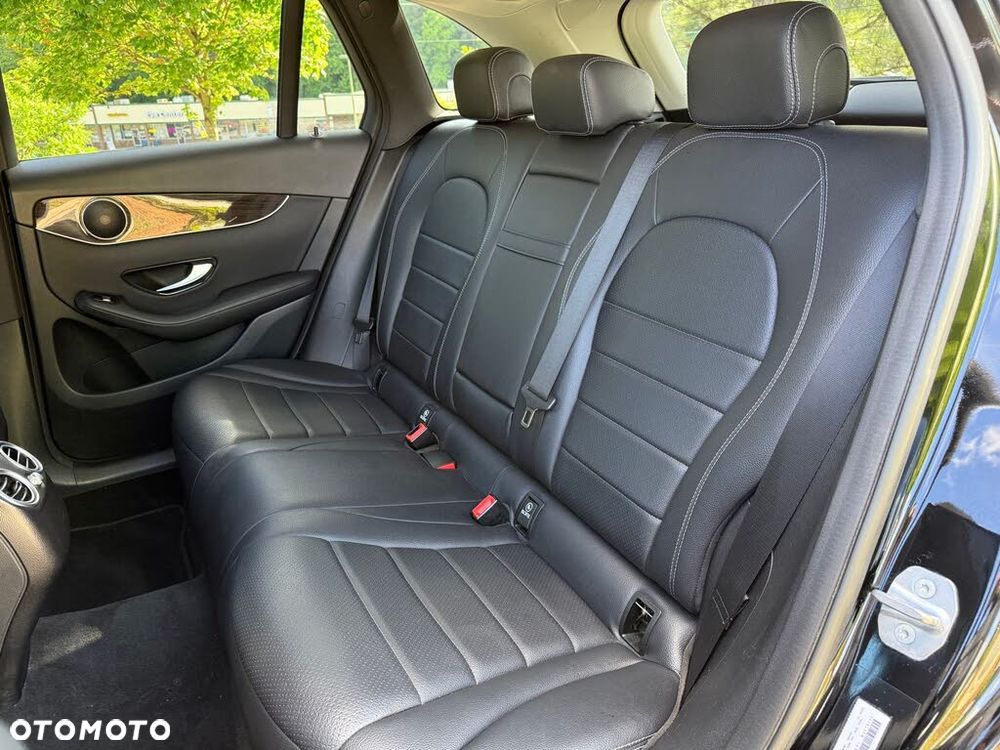 Mercedes-Benz GLC 300 4-Matic - 21