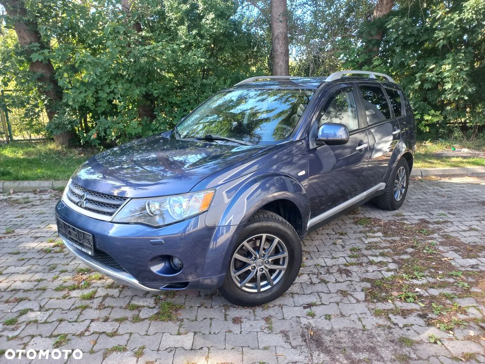 Mitsubishi Outlander 2.4 4WD CVT Intense - 1