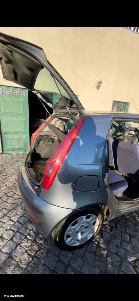 Fiat Punto 80 Emotion - 8