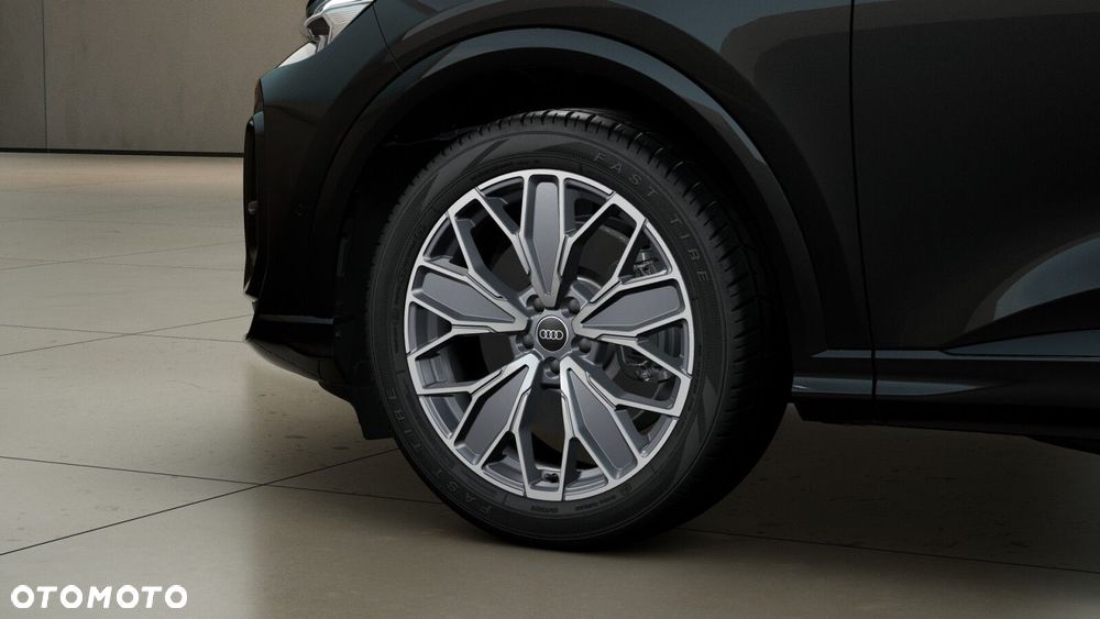 Audi Q5 Sportback - 6