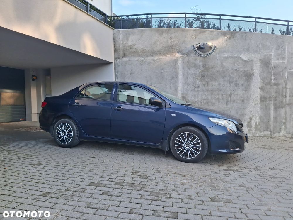 Toyota Corolla 1.6 VVT-i Dynamic - 8