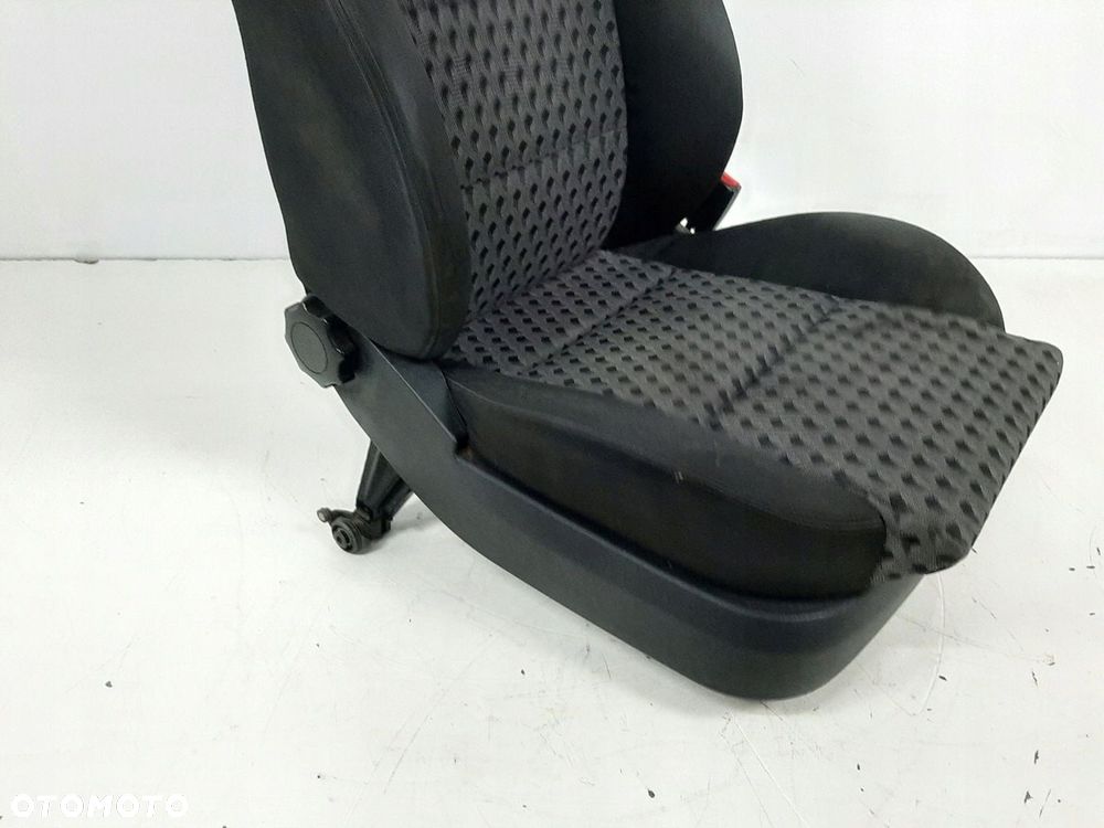 SEAT LEON I 1.9TDI 00R FOTEL PRAWY PASAZERA - 7