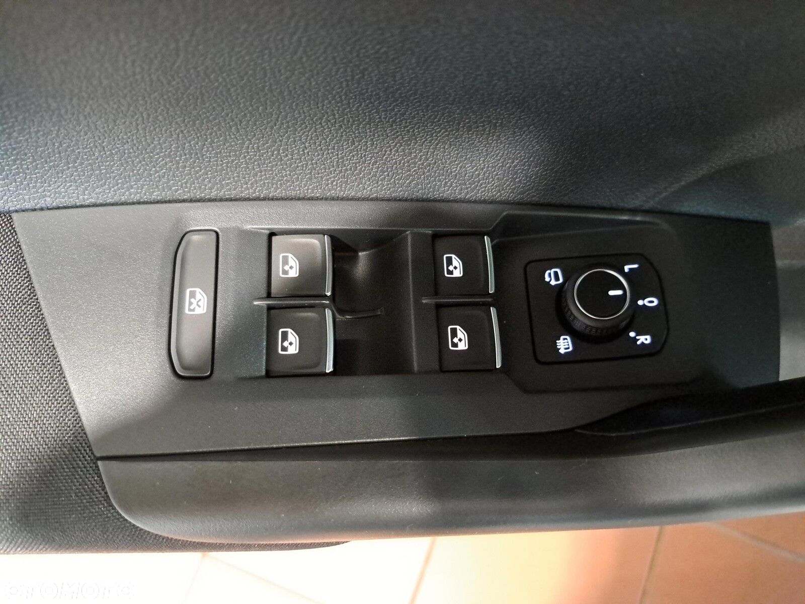 Volkswagen Taigo 1.5 TSI ACT R-Line Plus DSG - 22