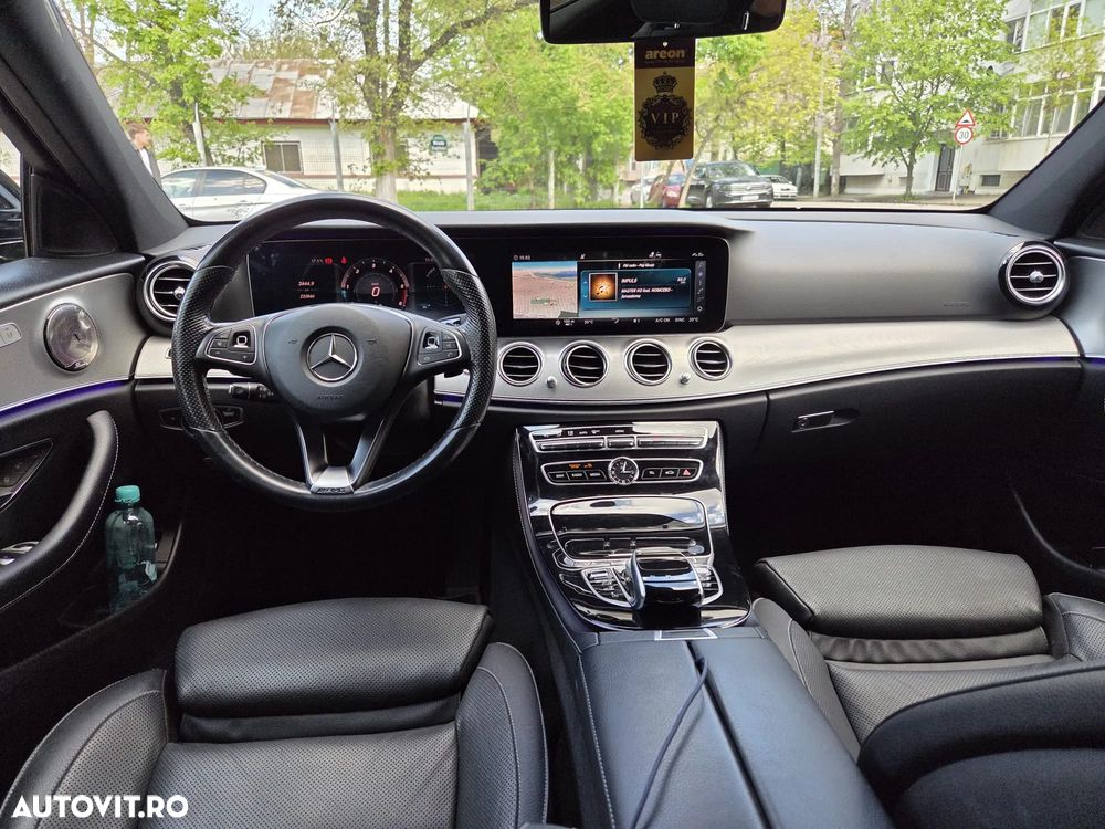 Mercedes-Benz E - 24