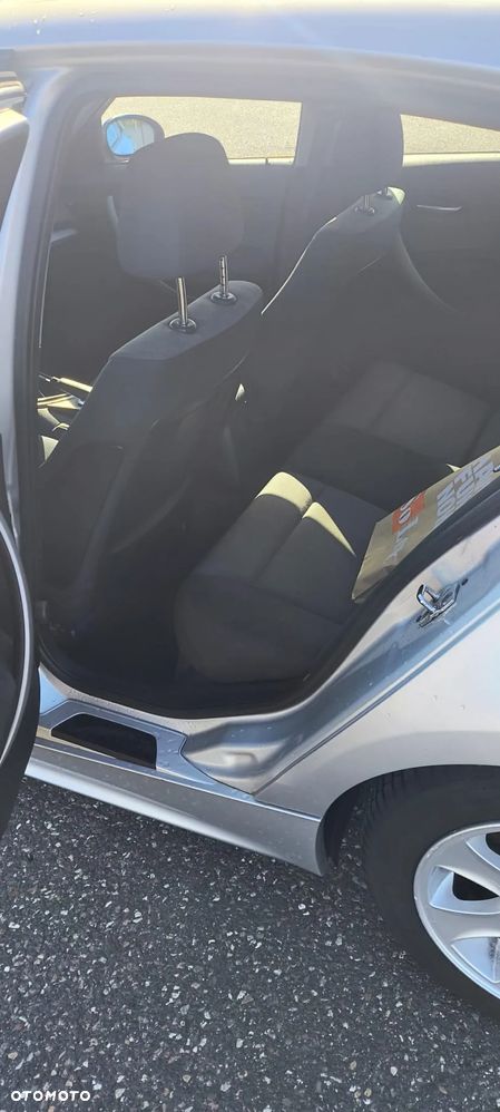 BMW Seria 1 116i - 6