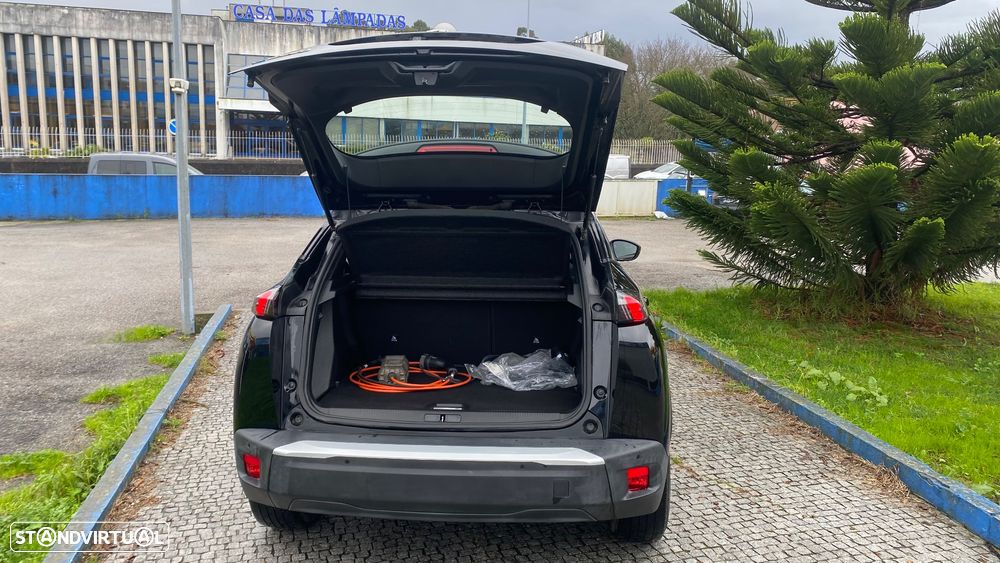 Peugeot e-2008 50 kWh Active Pack - 9