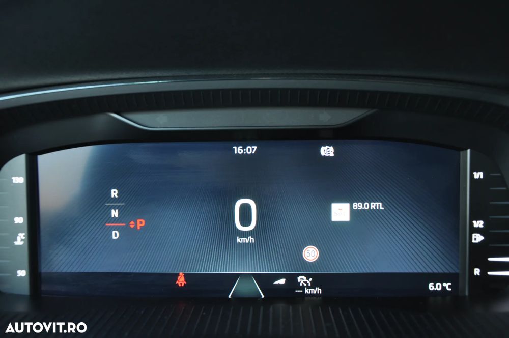 Skoda Octavia Combi 2.0 TDI (Green tec) DSG Style - 23