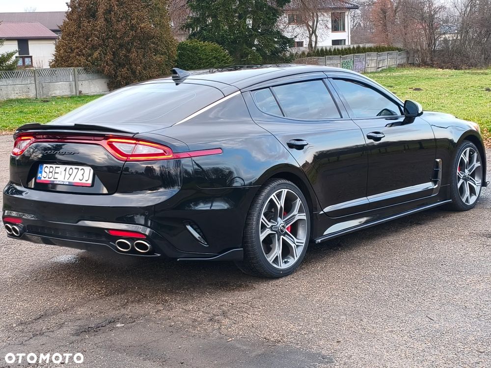 Kia Stinger 3.3 T-GDI V6 GT AWD - 24