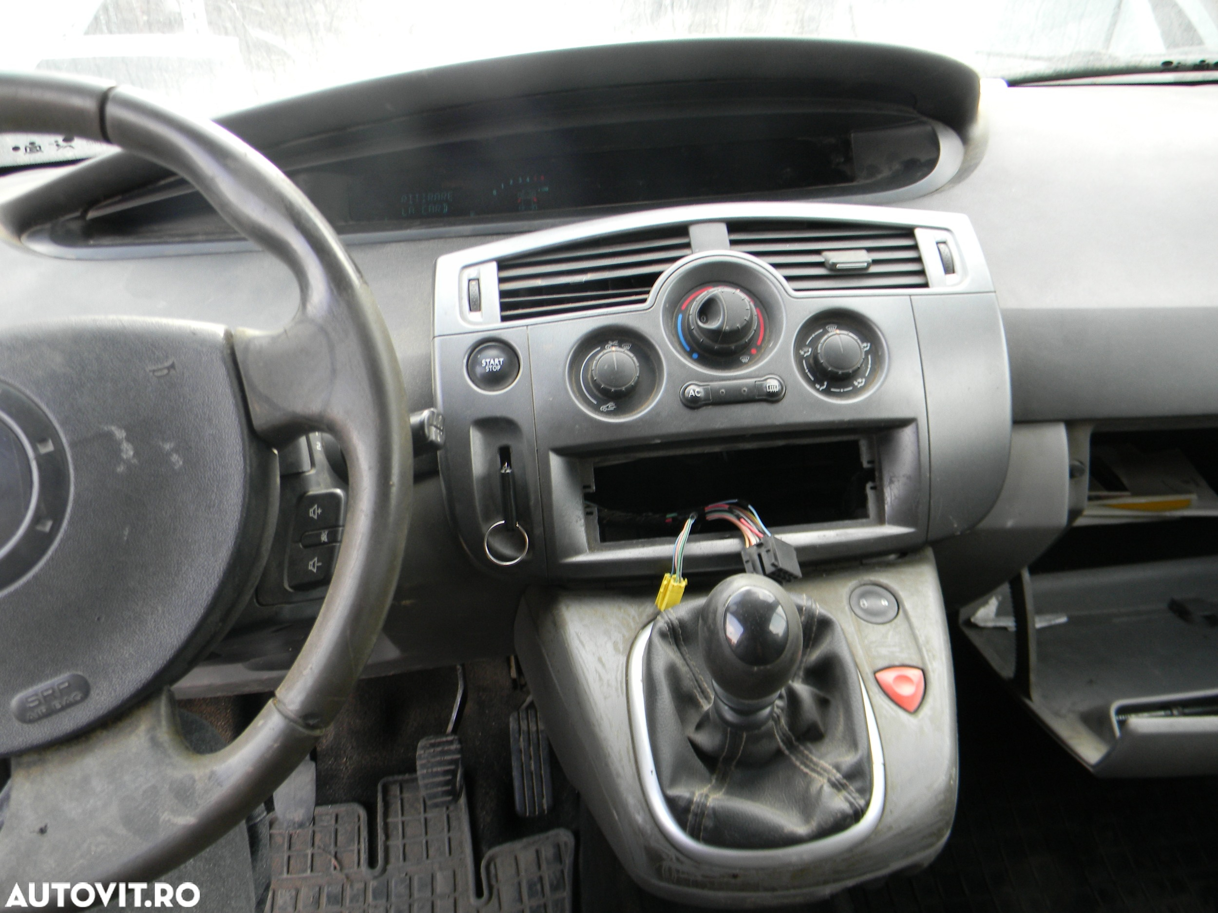 Dezmembrari  Renault GRAND SCENIC 2  2004  > 0000 1.9 dCi (JM0G, JM12 - 16