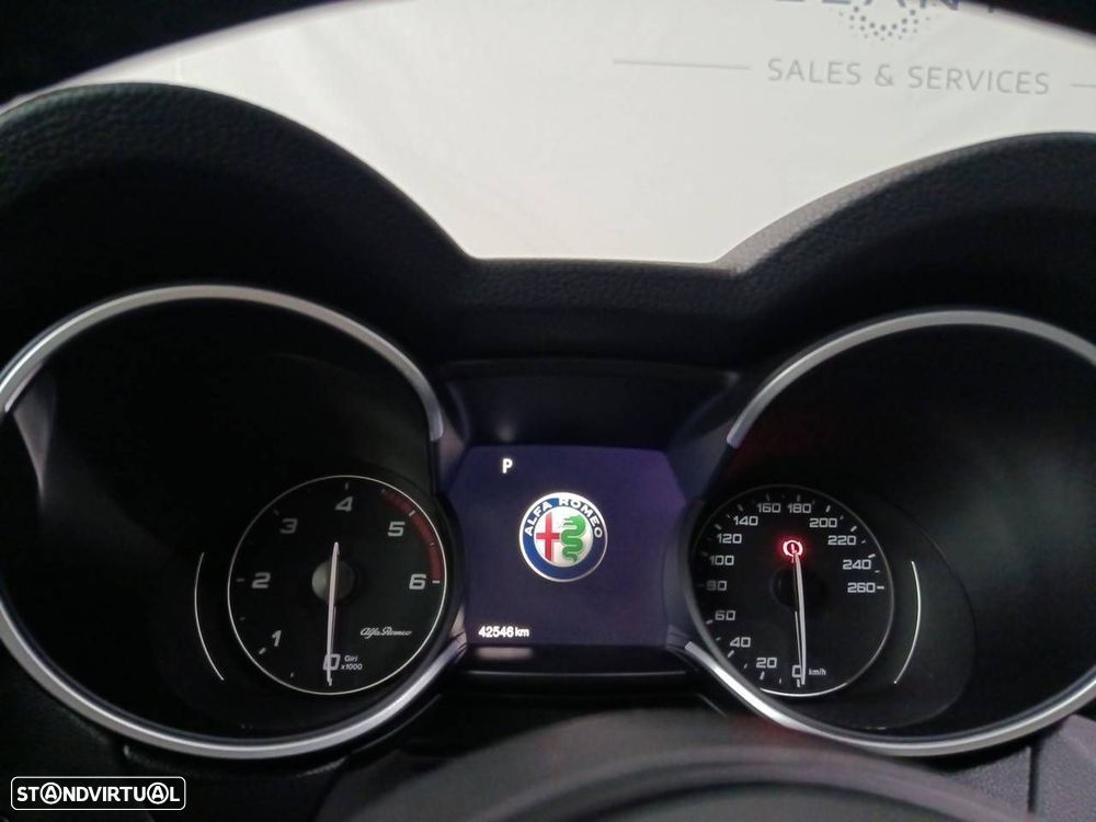 Alfa Romeo Stelvio 2.2 D Sprint Q4 AT8 - 13