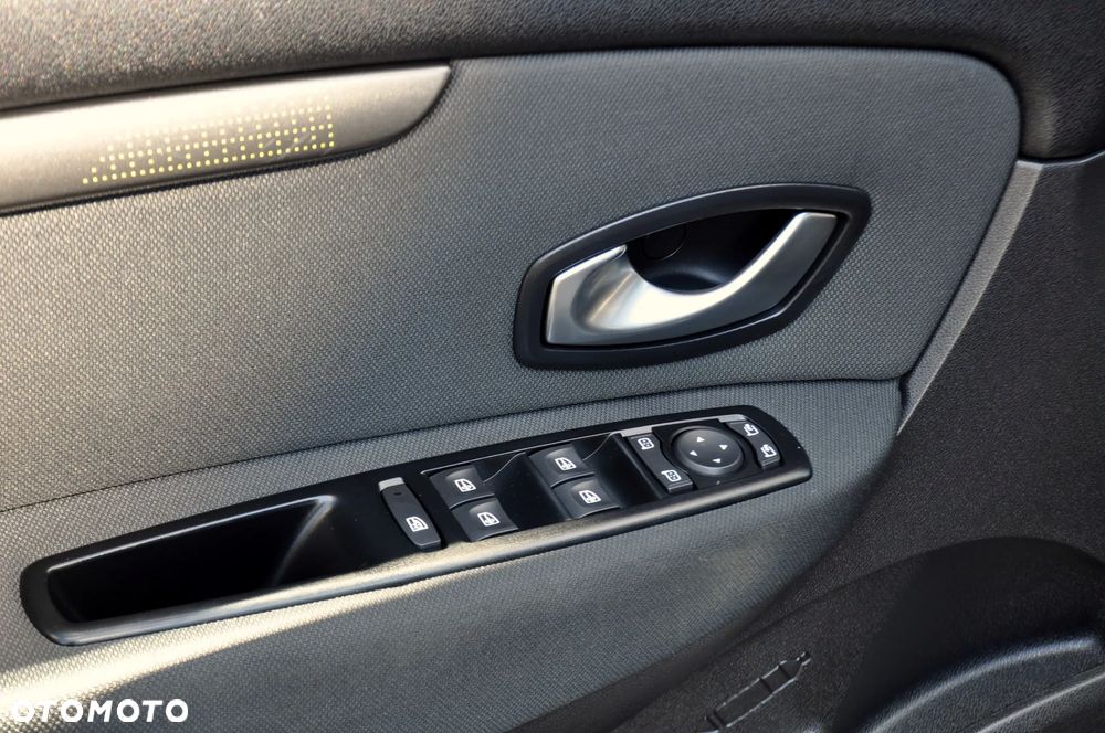 Renault Scenic 2.0 16V 140 CVT Luxe - 19