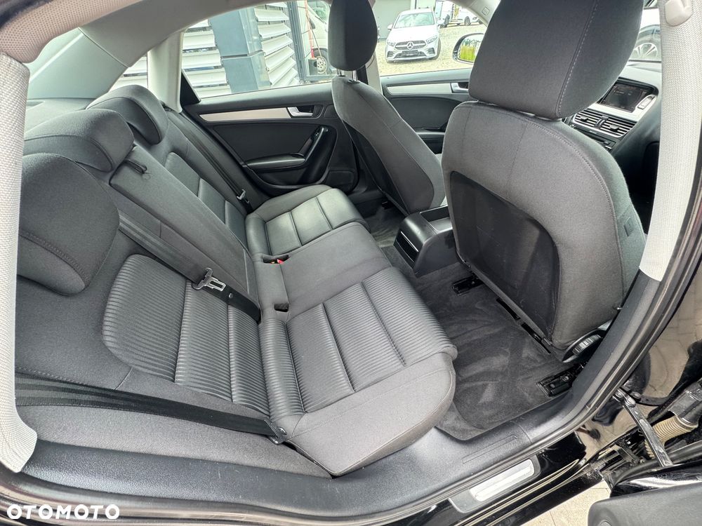 Audi A4 Limousine 2.0 TDI DPF Ambiente - 16