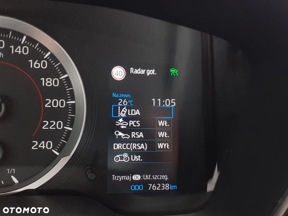 Toyota Corolla - 11