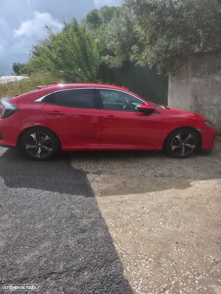 Honda Civic 1.0 i-VTEC Executive Premium - 4