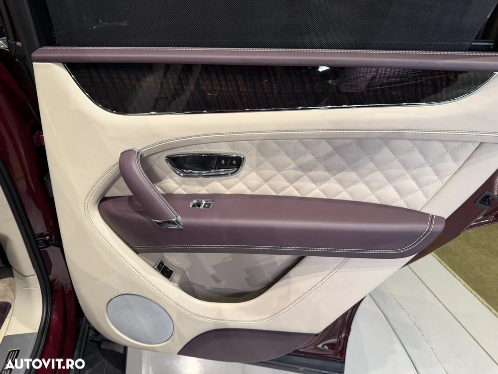 Bentley Bentayga - 38