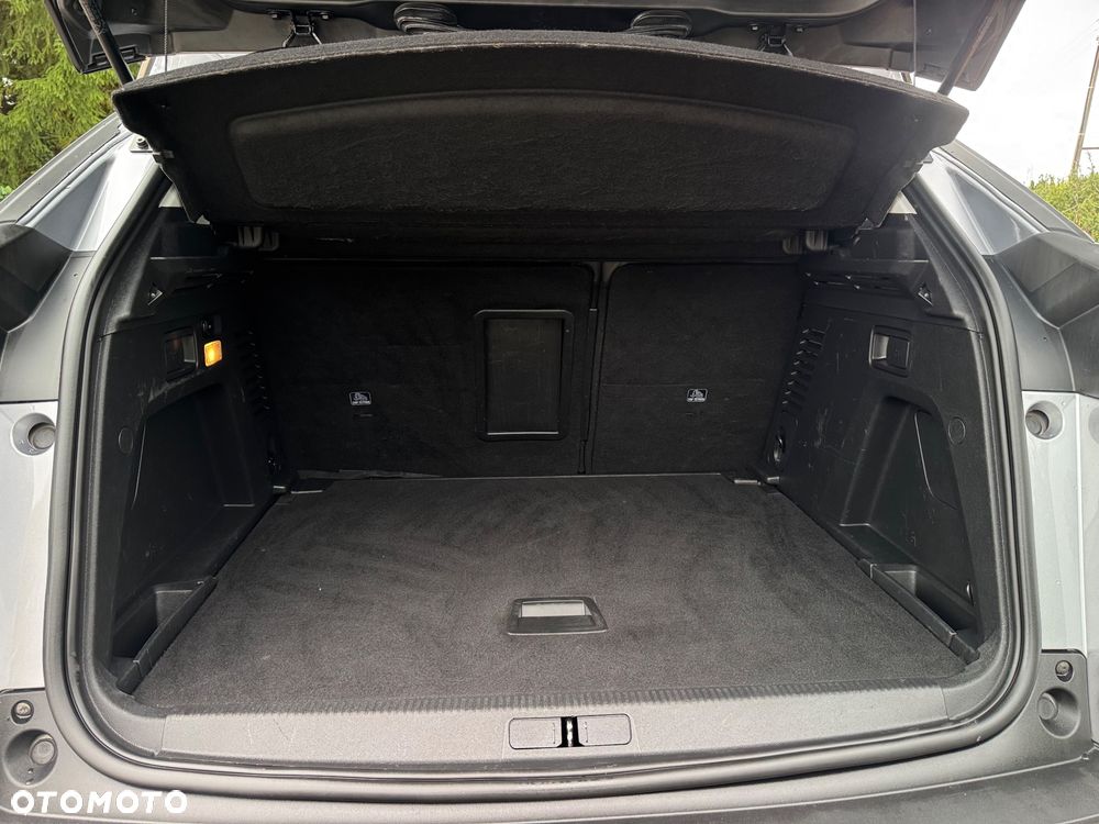 Peugeot 3008 1.5 BlueHDi GT S&S EAT8 - 23