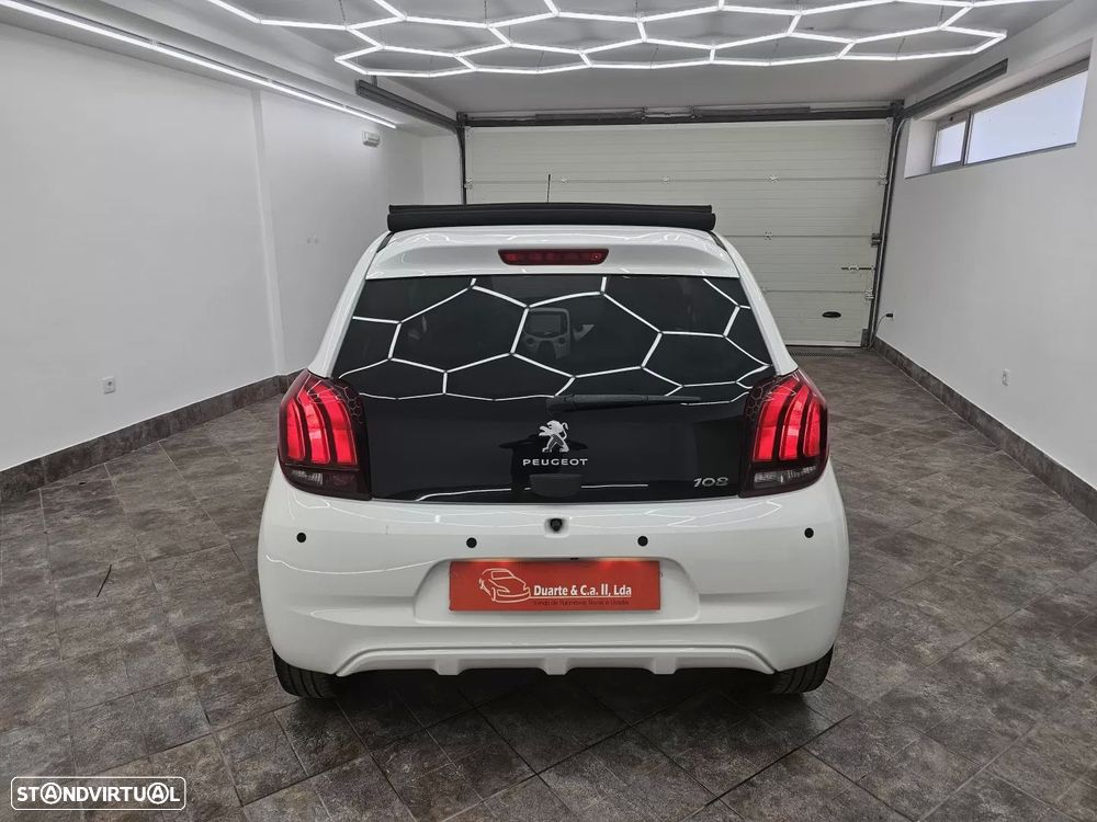 Peugeot 108 1.2 PureTech Allure - 17