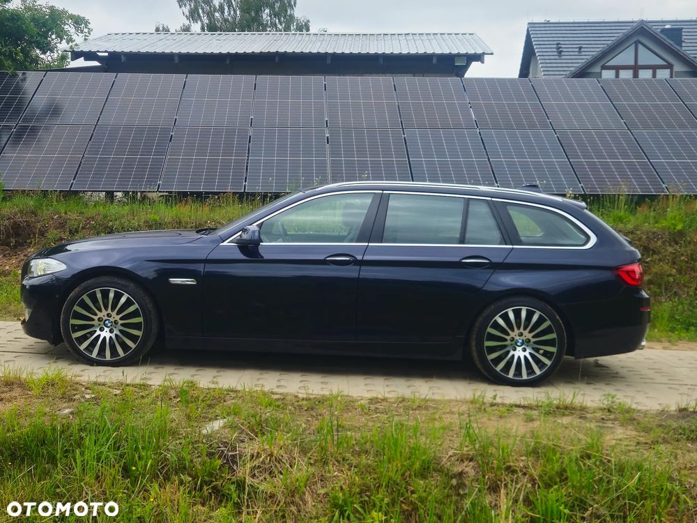 BMW Seria 5 525d xDrive - 5