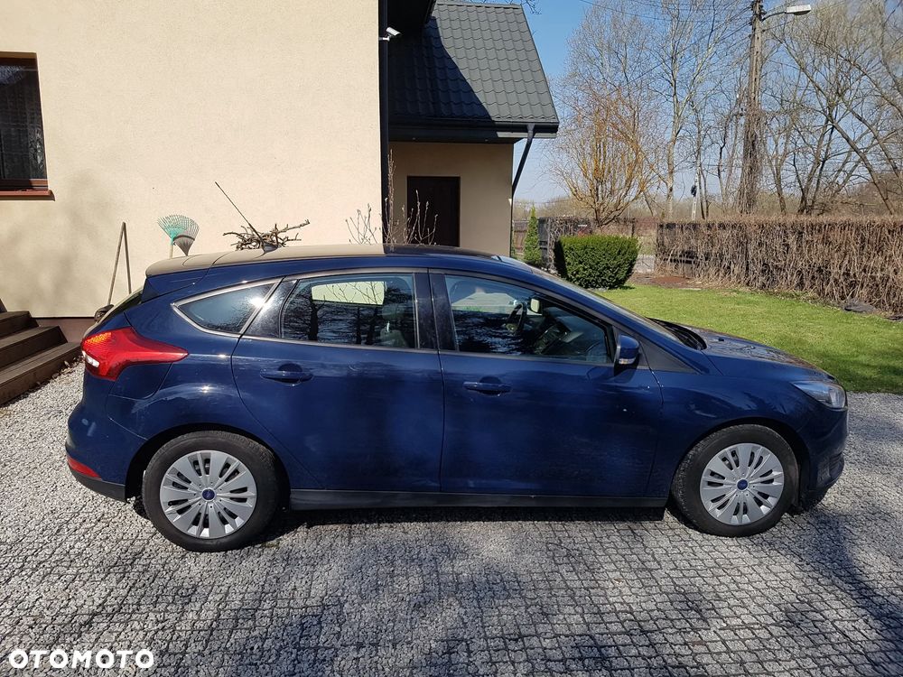 Ford Focus 1.5 TDCi Trend - 6