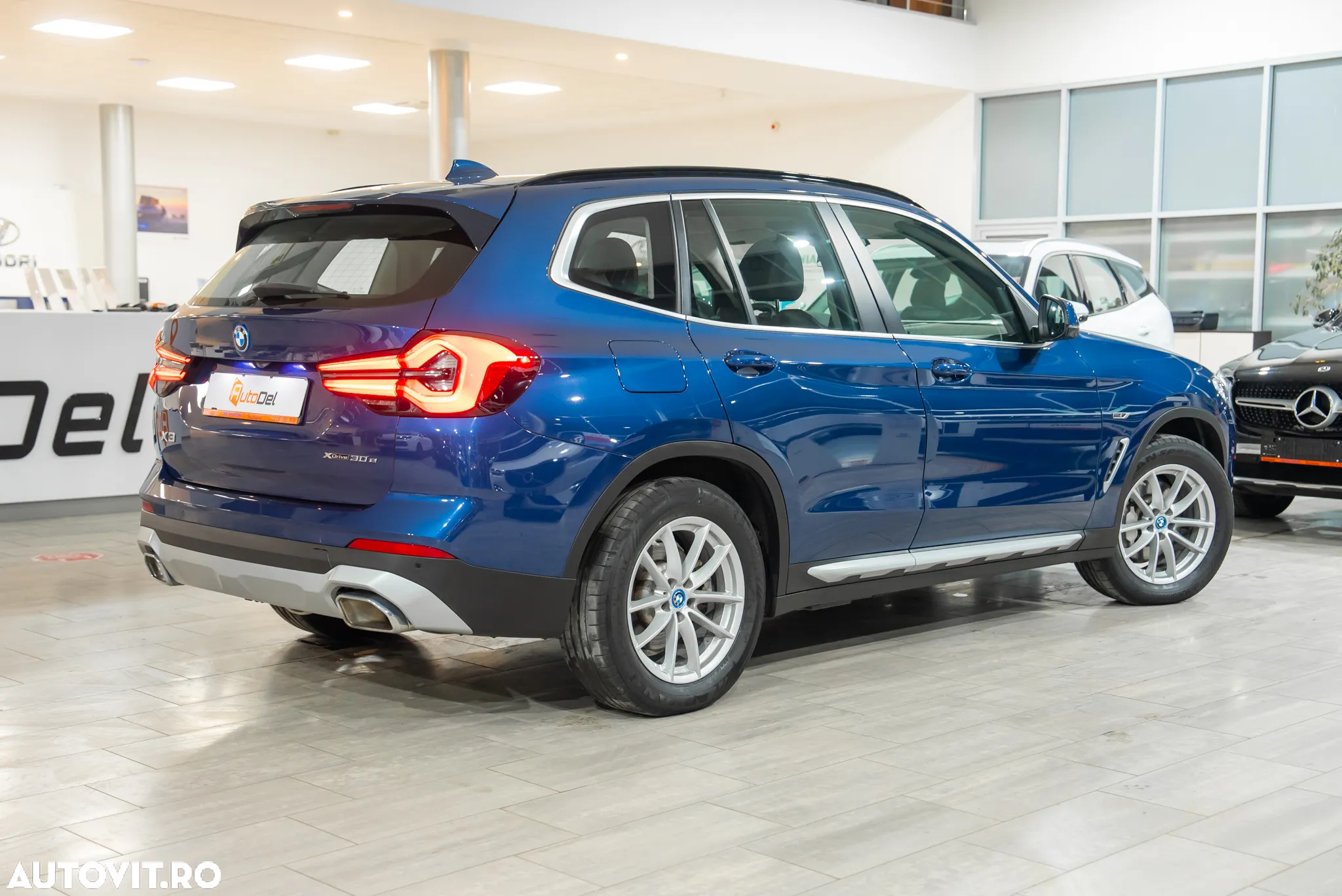 BMW X3 xDrive30e AT PHEV - 3