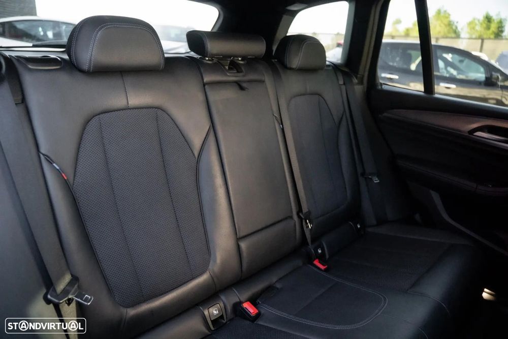 BMW X3 30 e xDrive Pack M - 27