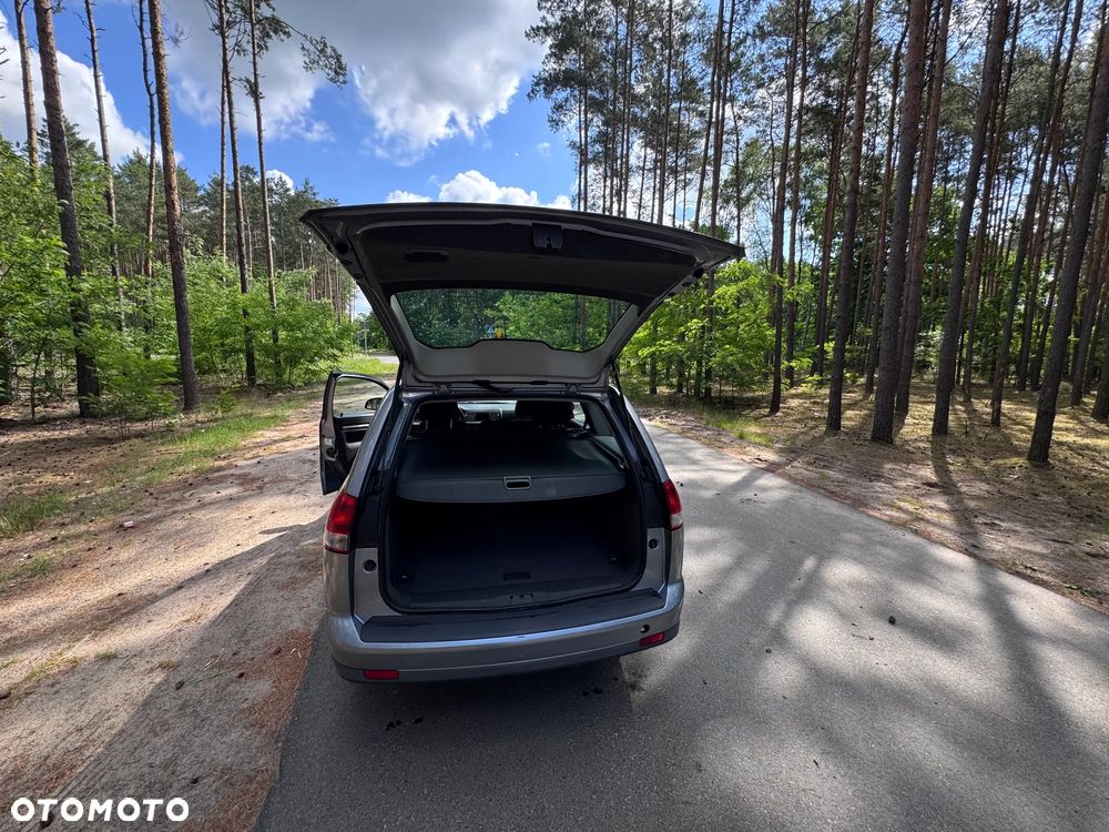 Opel Vectra 1.9 CDTI - 10