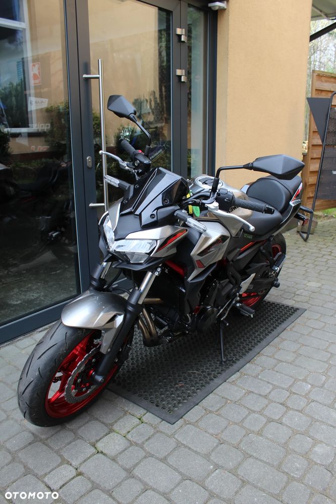 Kawasaki Z 650 - 5