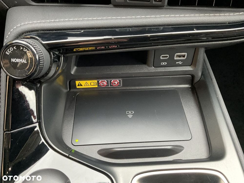 Lexus NX 350h Prestige AWD - 28