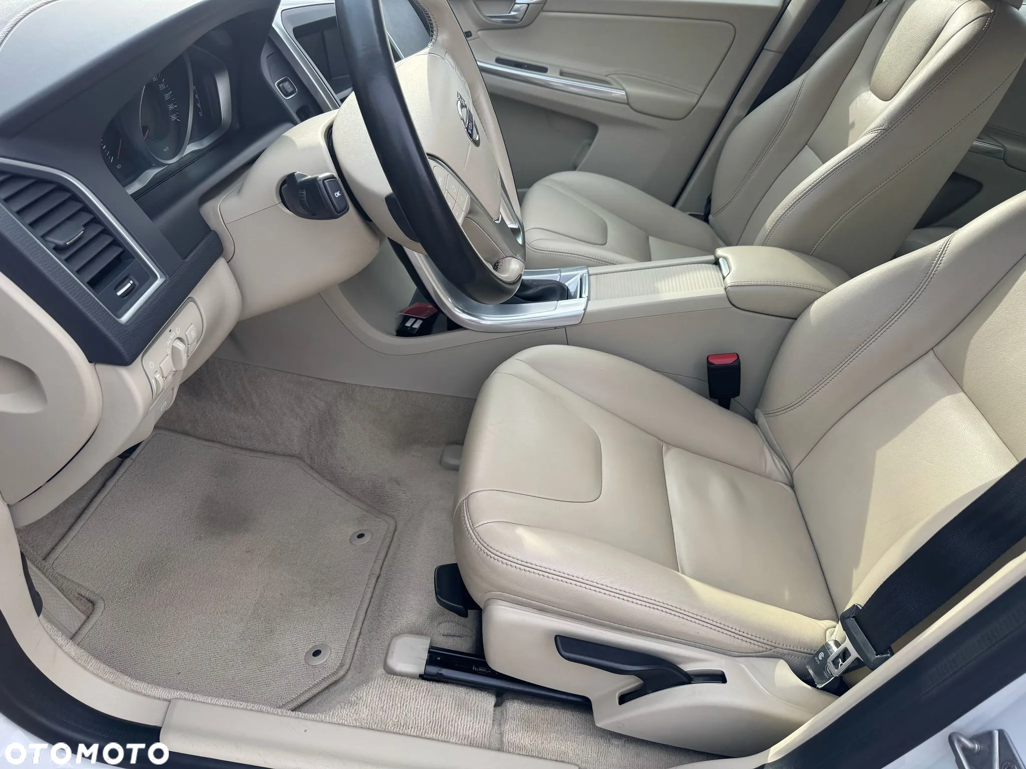 Volvo XC 60 - 23
