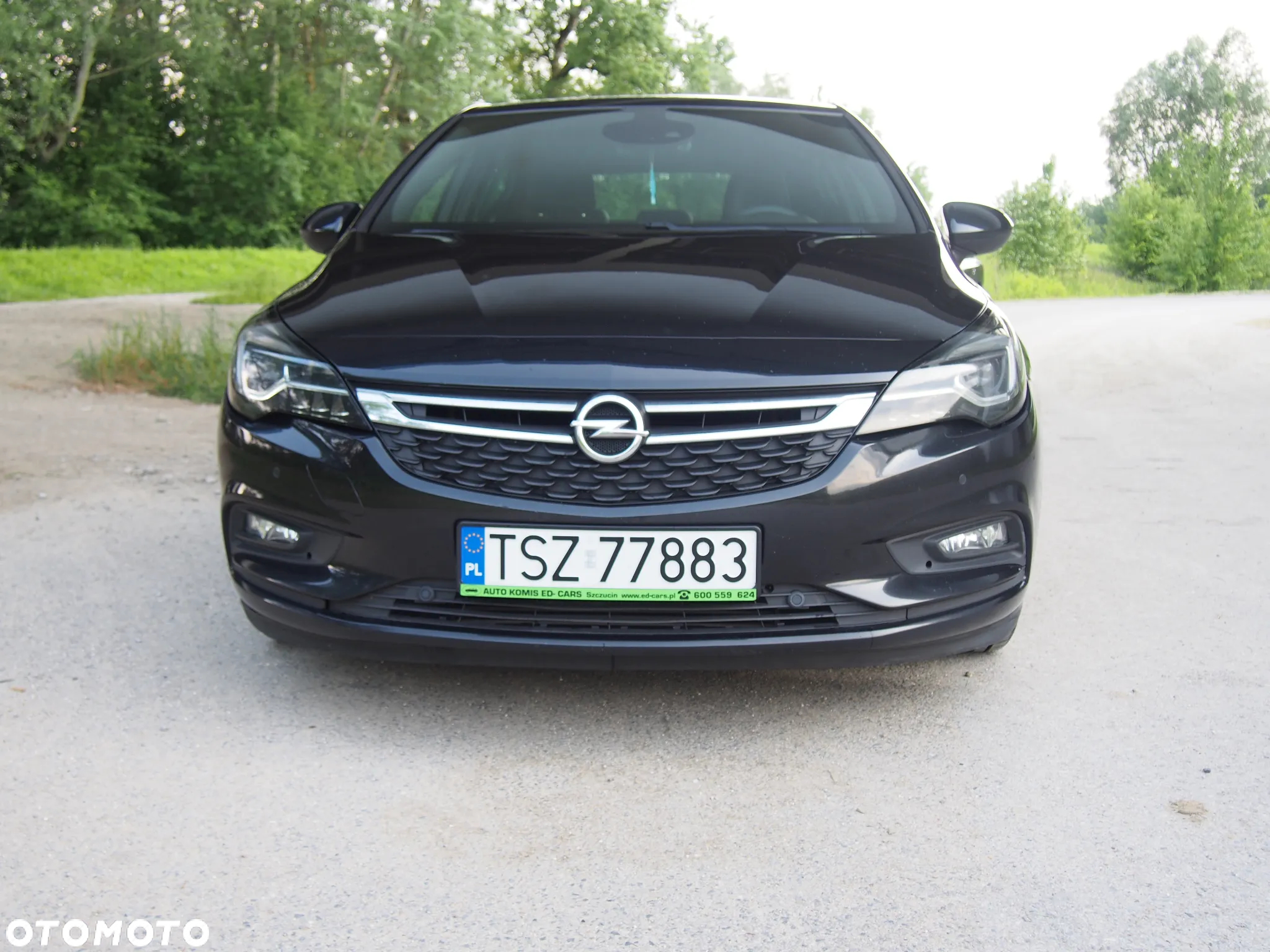 Opel Astra 1.6 D Automatik Start/Stop Innovation - 4