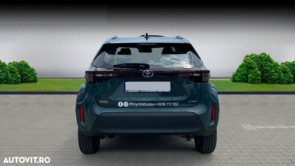 Toyota Yaris Cross 1.5 VVT-i HSD 116 4x2 HEV Business - 4