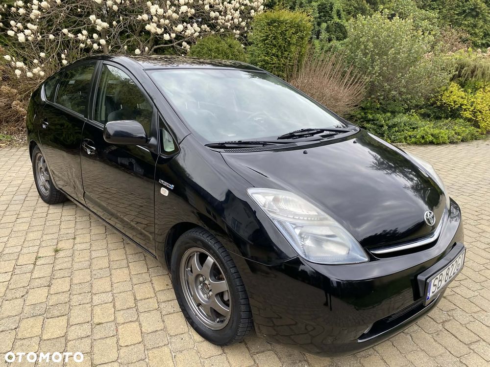 Toyota Prius 1.5 VVT-i Sol - 28