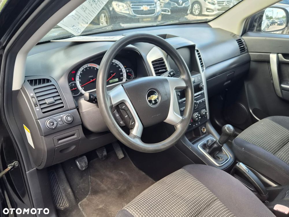 Chevrolet Captiva 2.4 4WD 7 Sitzer LT - 7