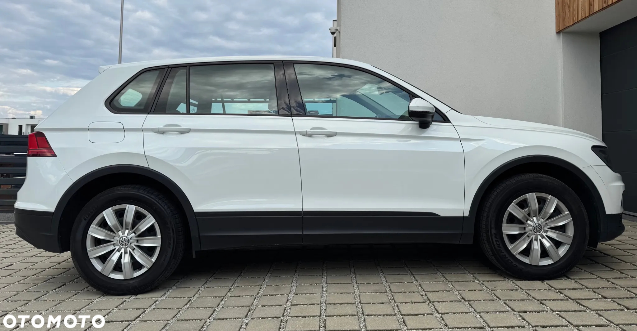 Volkswagen Tiguan 1.4 TSI BMT Trendline - 14